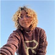 Étudiante en deuxième année bi-licence anglais philosophie, je rêve de devenir enseignante et de vivre dans un pays anglophone.